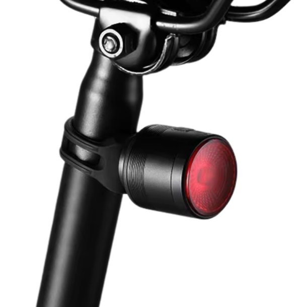 Smart og effektiv LED baglygte med USB opladning og bremselys. 100 lumen
