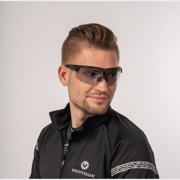 Cykelbriller med fotokromisk linse. Mat sort