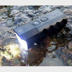 High Power LED lygte (1600 lumen) i aluminium. USB-C opladning. Skarp pris 